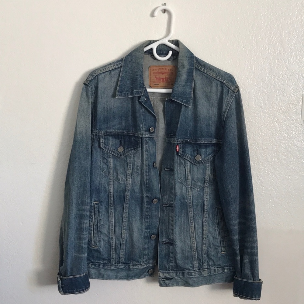 Vintage Levi’s denim jacket